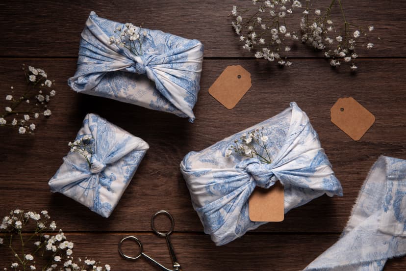 Wedding Favors & Gifting